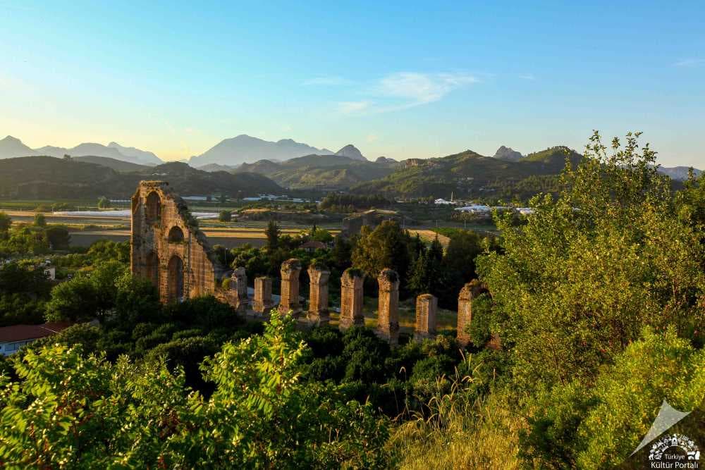 Aqueduc d'Aspendos